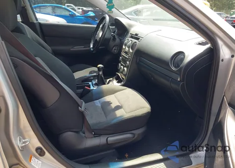 2005 Mazda Mazda6 S Sport из США, поврежденный, VIN 1YVHP80DX55M73988